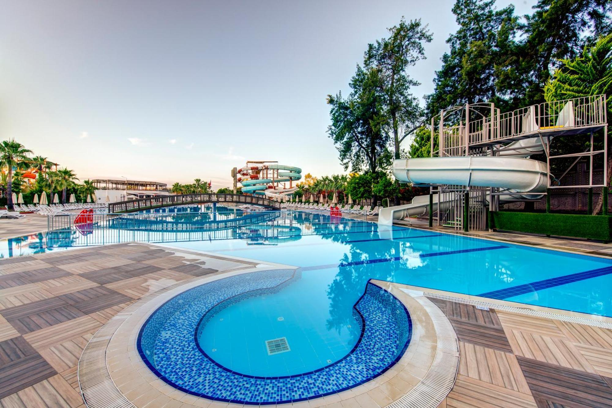 Bera Alanya Hotel Konakli Luaran gambar